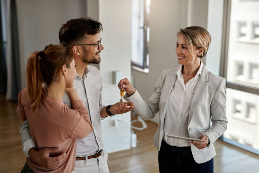 5 dicas para escolher um corretor de imóveis para alugar ou comprar 